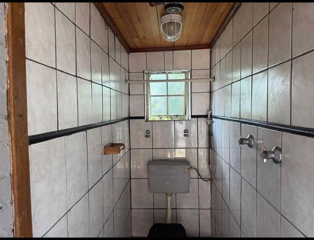 3 BEDROOM FREEHOLD FOR SALE IN BRENTHURST